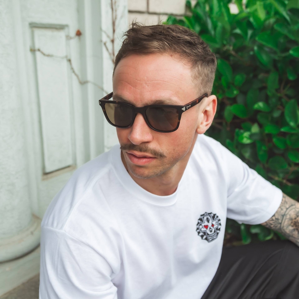 Karun Zorro Tortoiseshell Sunglasses - Picture 7 of 8